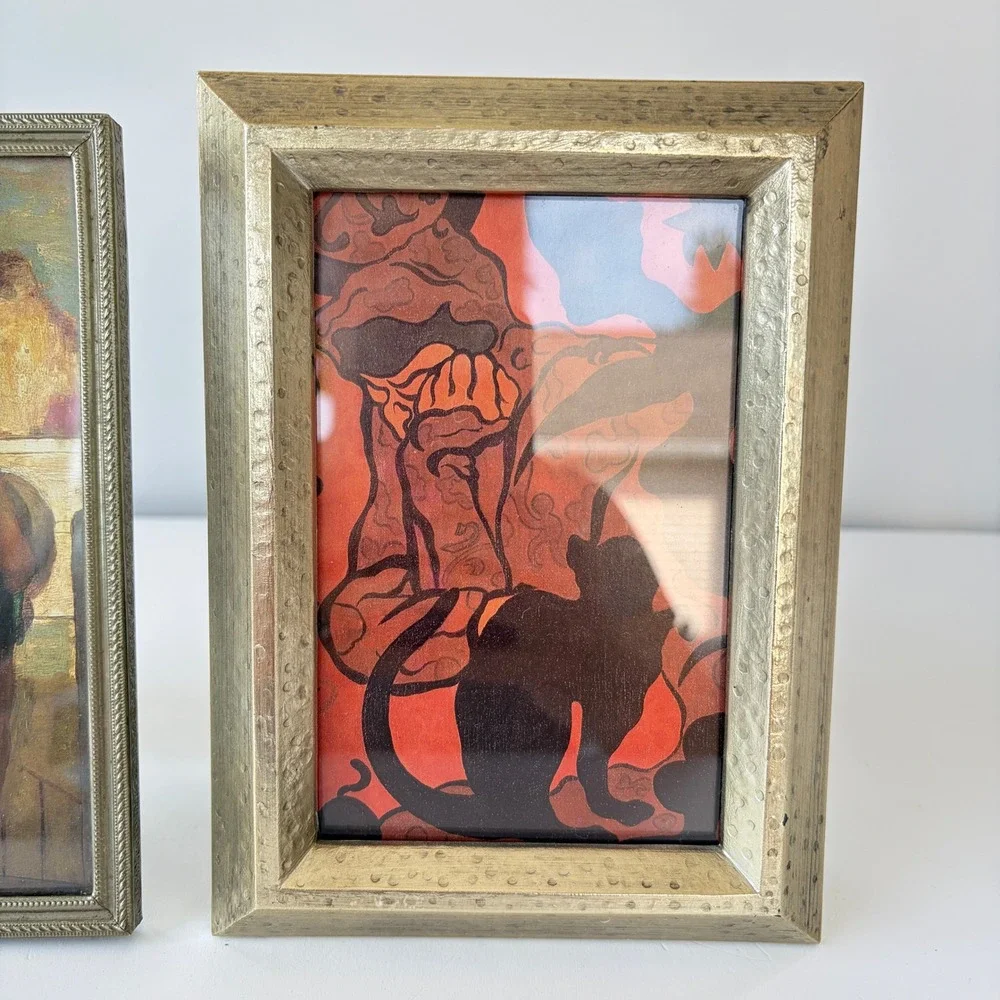 Vintage Gold Tone Tabletop Picture Frame Set Hammered and Beaded Metal 5x7 2pc